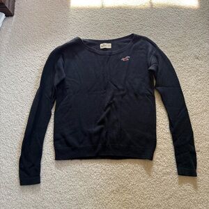 Hollister navy crewneck sweater